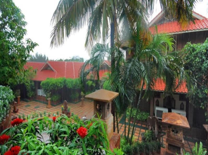 Mayfair Heritage Puri